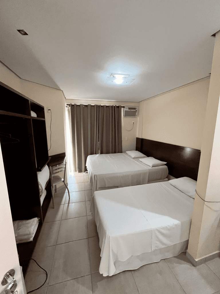 triplo casal+solteiro (4) Hotel em Lavras